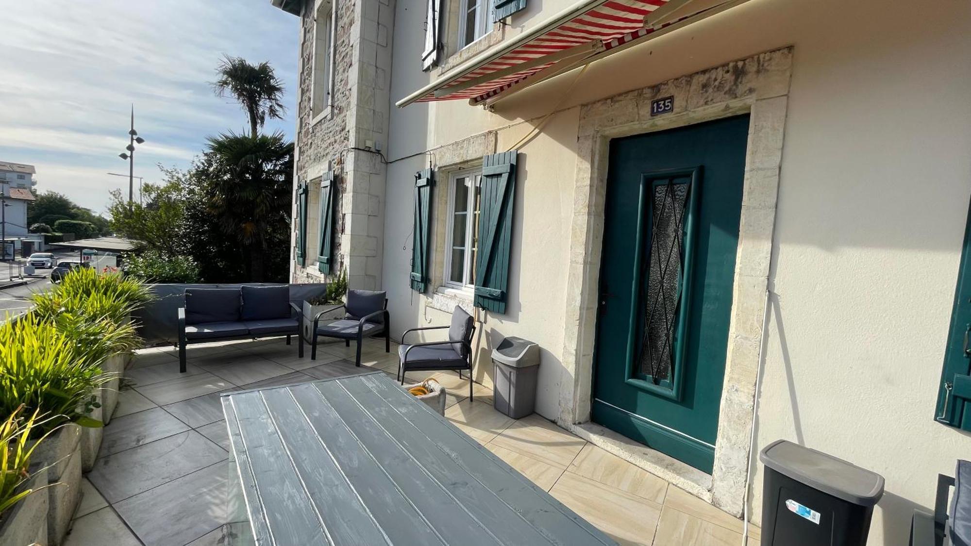 Le Doolies - Holiday Inn Biarritz Kültér fotó